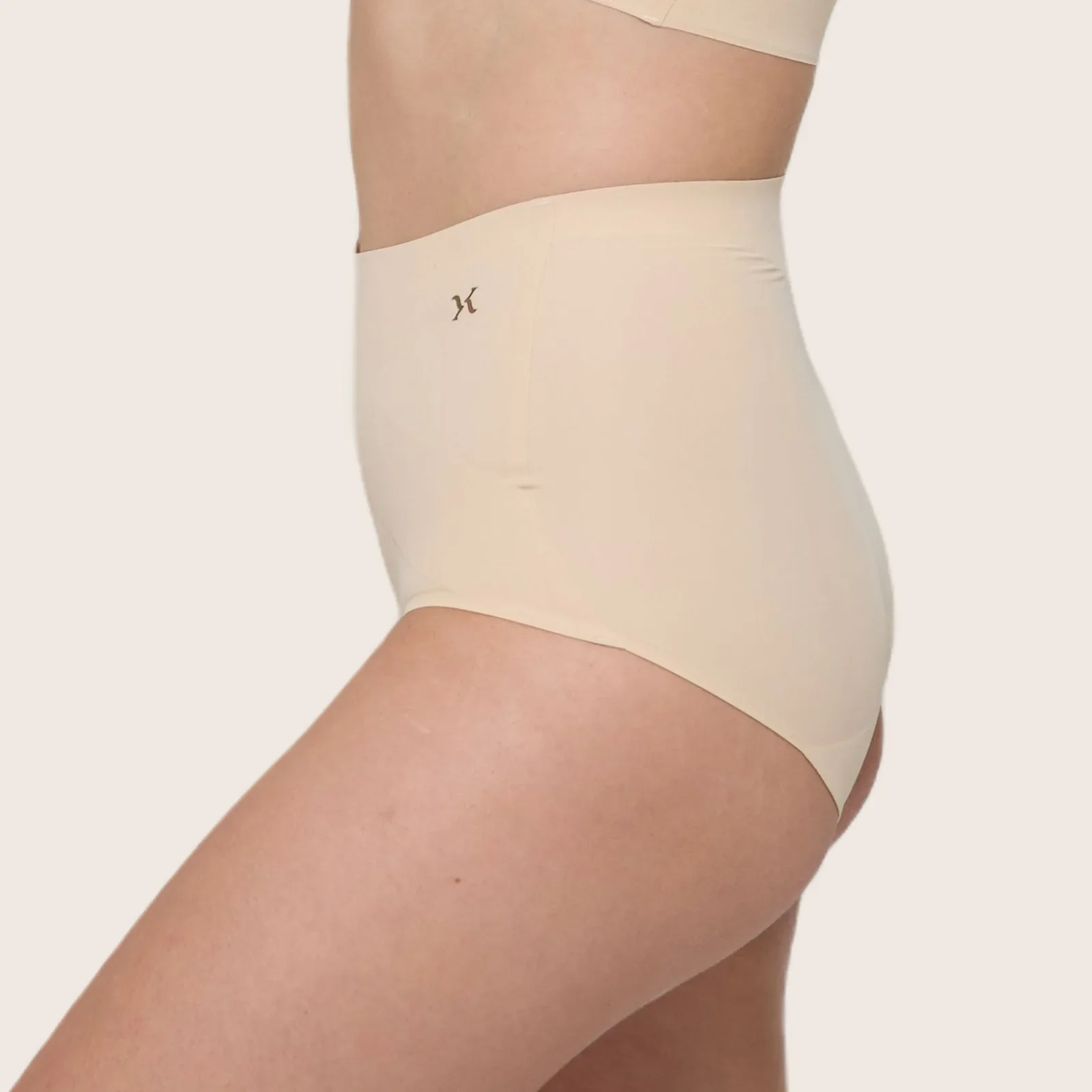 Bottom Essentials - Image 21