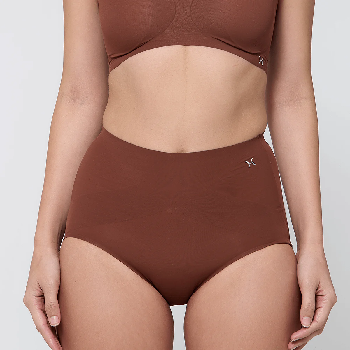 Bottom Essentials - Image 28