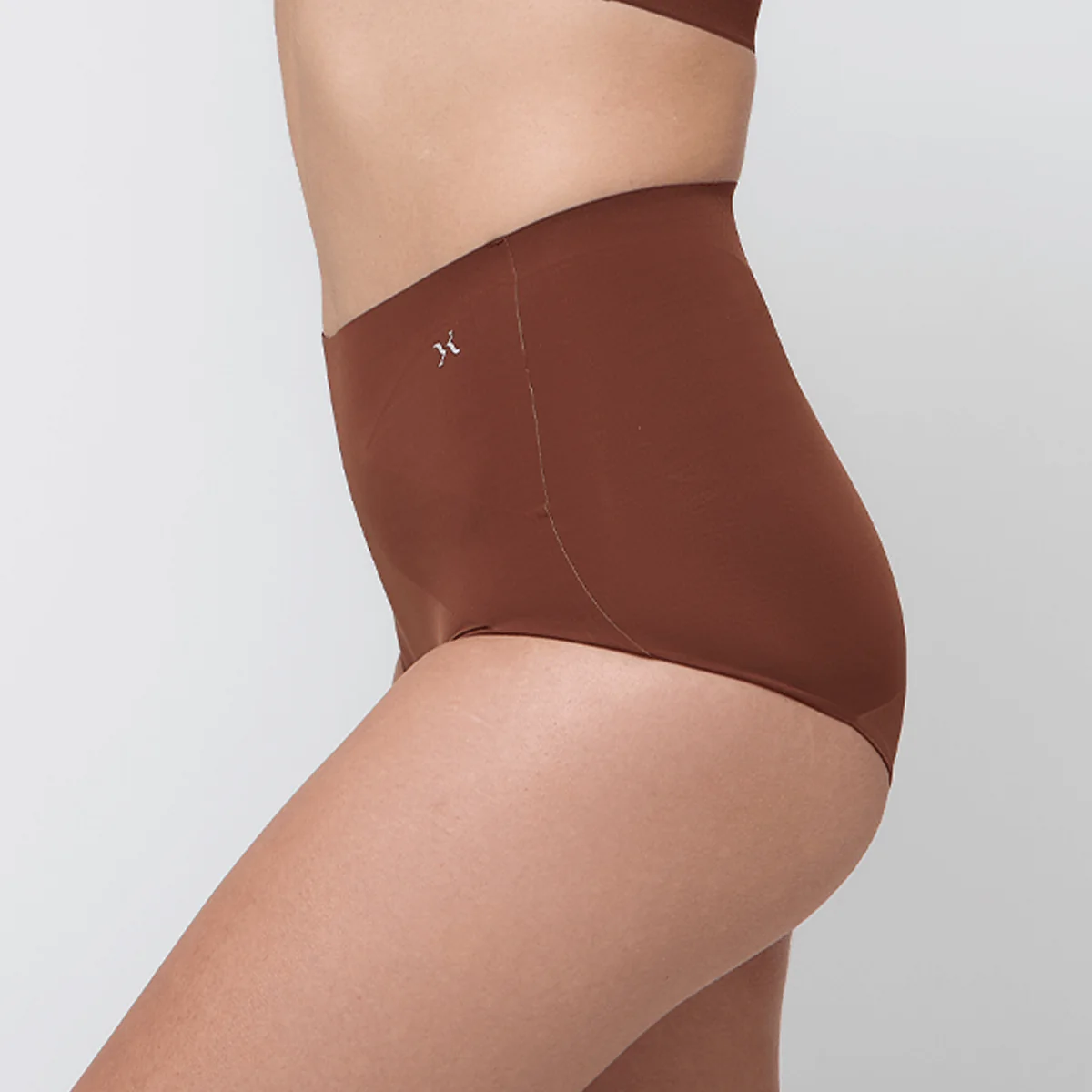 Bottom Essentials - Image 30